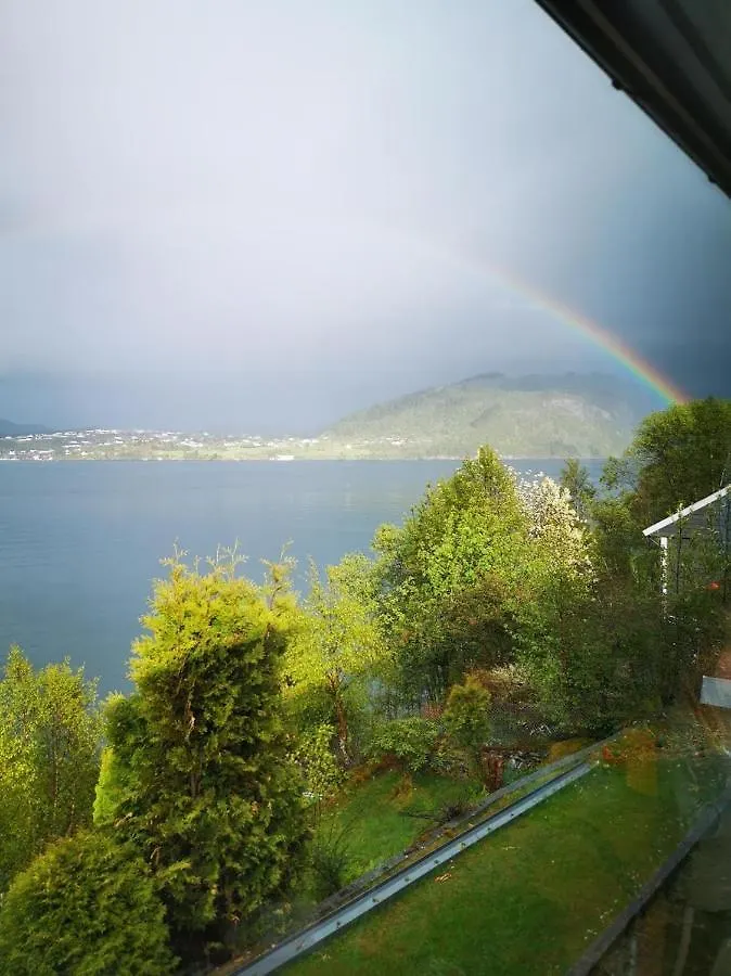 Apartment Bjornestrand Fjordside View Bergen Norway